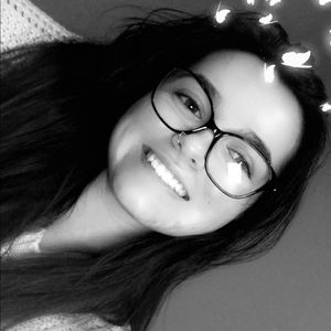 Meet your Posher, Makenna